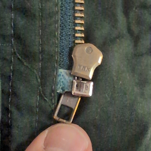 Men's Green Light Jacket - Picture 6 of 7